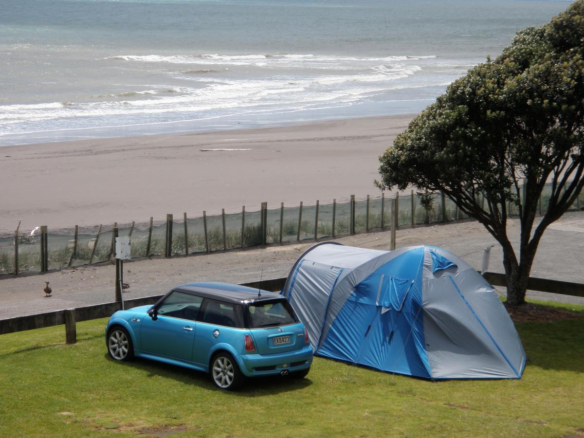 Oakura Beach Holiday Park Esterno foto