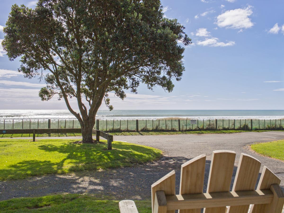 Oakura Beach Holiday Park Esterno foto